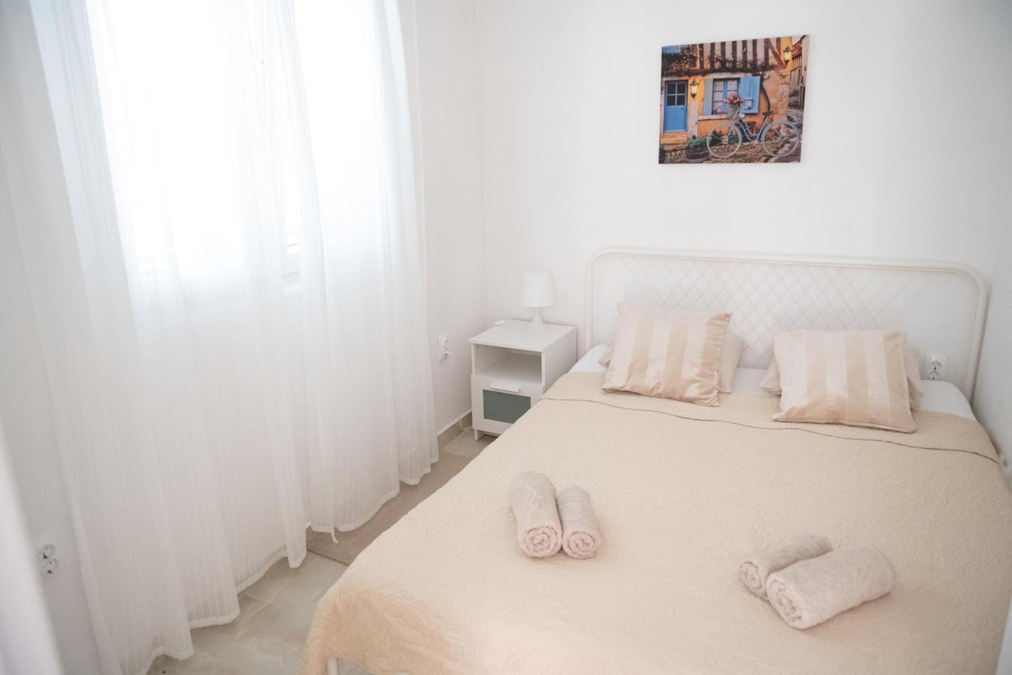 Apartments Solta Rogač Extérieur photo